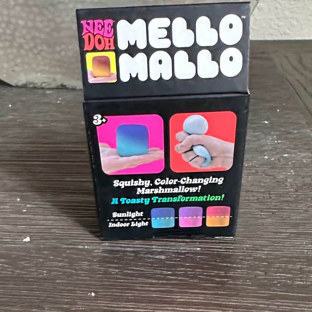VIRAL 🌪️🐣 NeeDoh Mello Mallo Color-Changing Marshmallow Squishy - Yellow 🐣🚀 - Picture 4 of 11